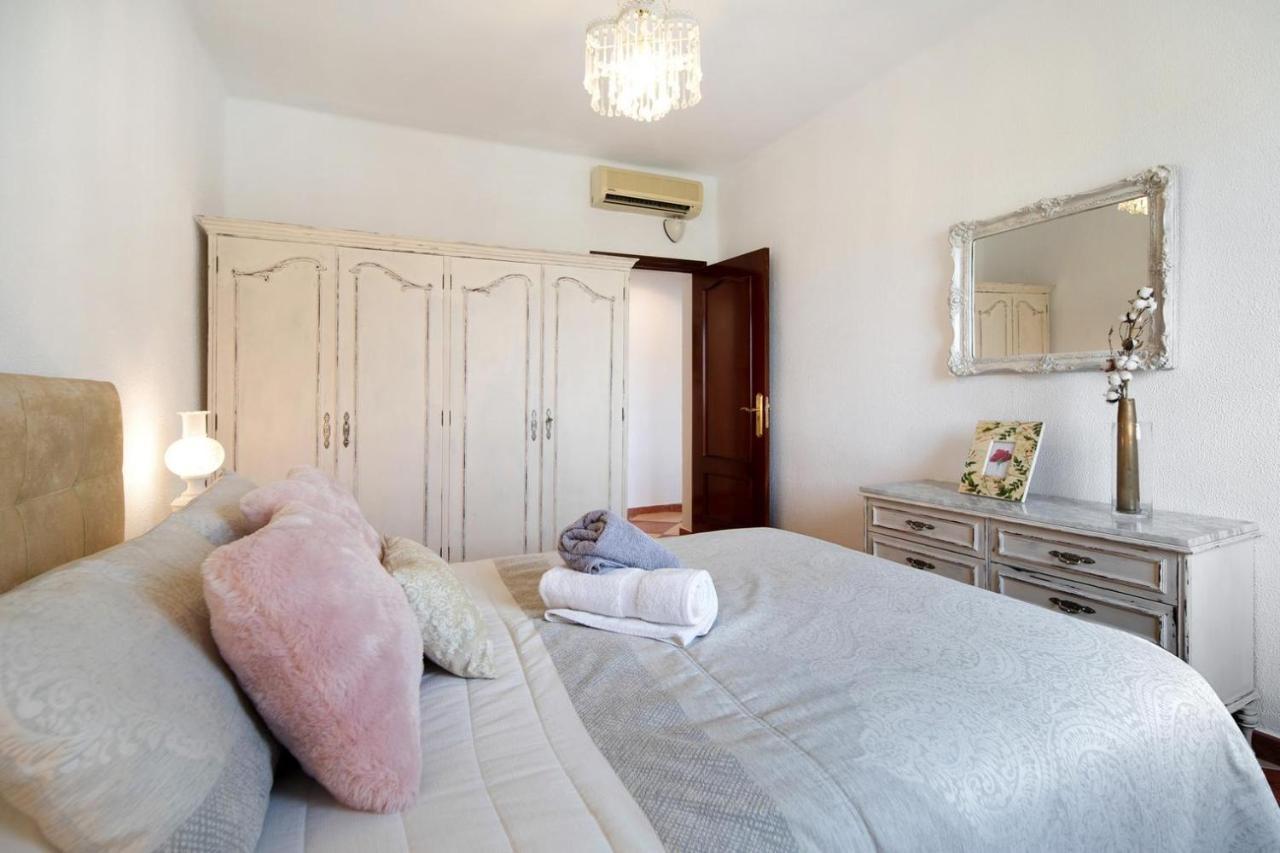 Grand Beachside Apartment - קדיז מראה חיצוני תמונה