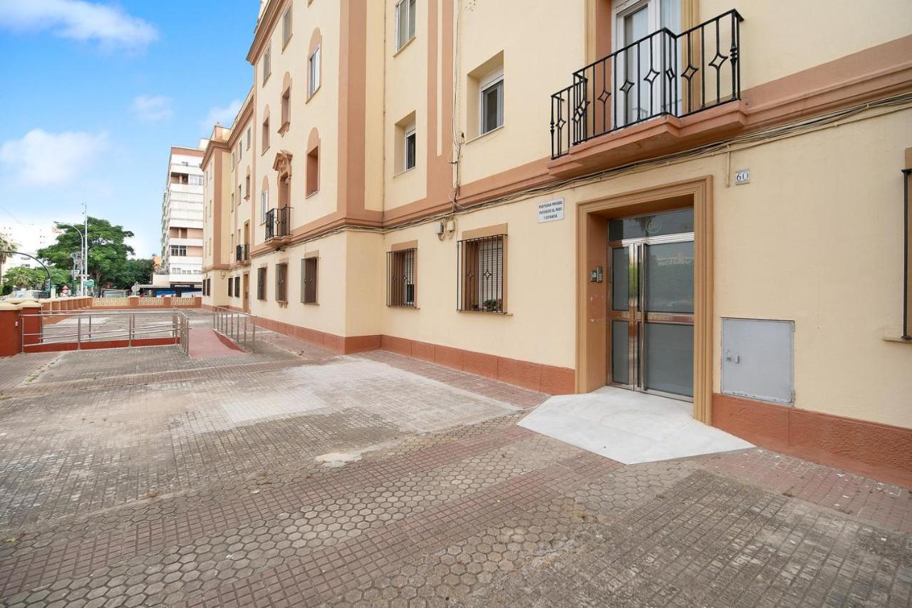 Grand Beachside Apartment - קדיז מראה חיצוני תמונה